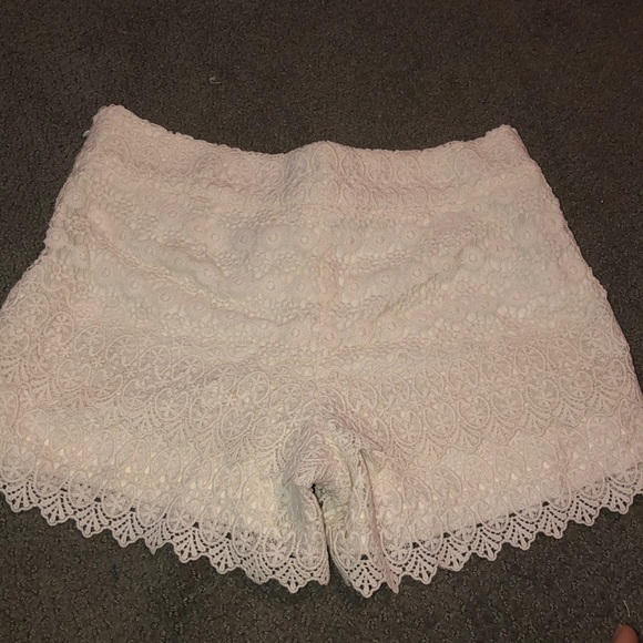 The Riviera Short - Picture 2 of 3